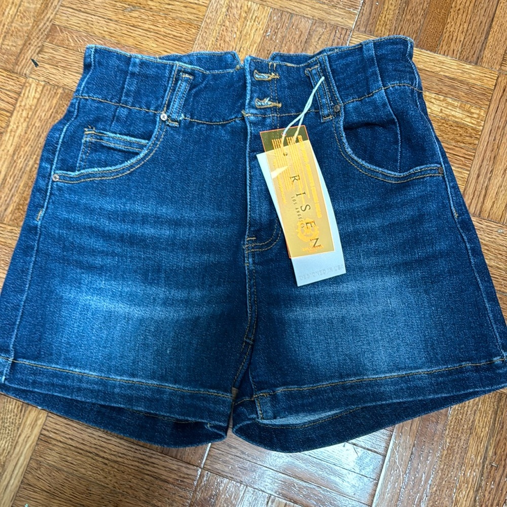 NWT Risen high rise seam detailed size M